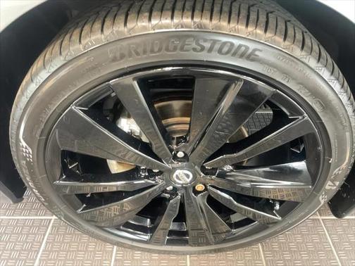 2022 Nissan Altima SR FWD