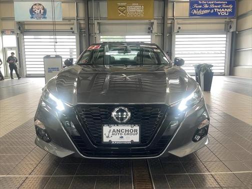 2022 Nissan Altima SR FWD