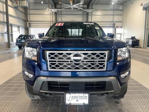 2022 Nissan Frontier SV