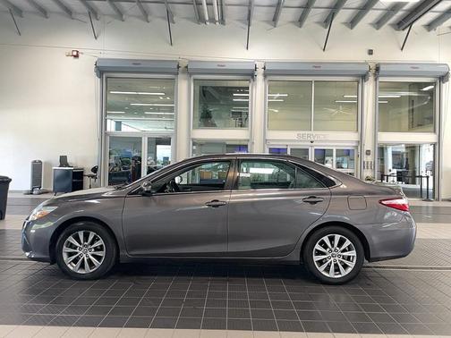 2015 Toyota Camry XLE