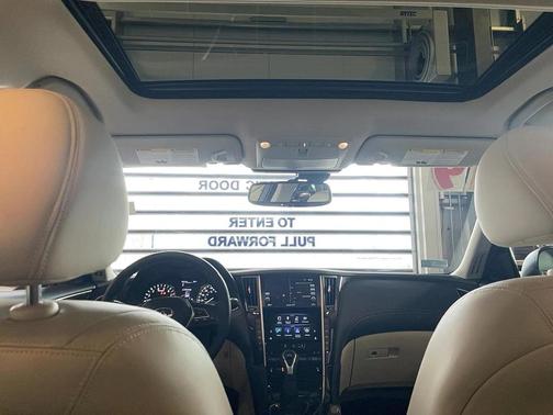 2019 INFINITI Q50 3.0t LUXE