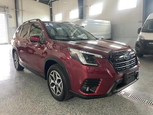 Crimson Red Pearl 2024 Subaru Forester Premium