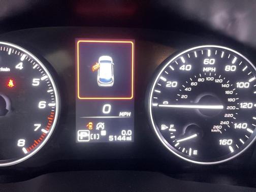 Crystal White Pearl 2024 Subaru Impreza Sport