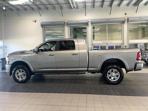 2022 RAM 2500 Laramie Mega Cab 4x4 6'4' Box