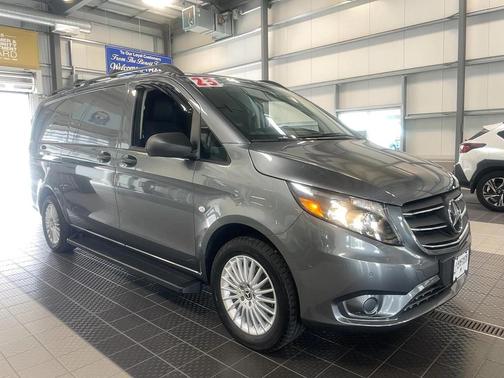 2023 Mercedes-Benz Metris Base