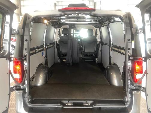 2023 Mercedes-Benz Metris Base
