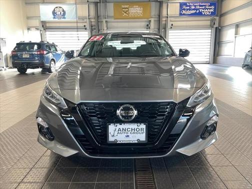 2022 Nissan Altima SR Intelligent AWD