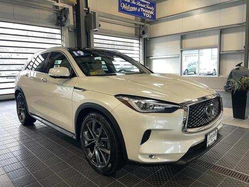 2019 INFINITI QX50 ESSENTIAL
