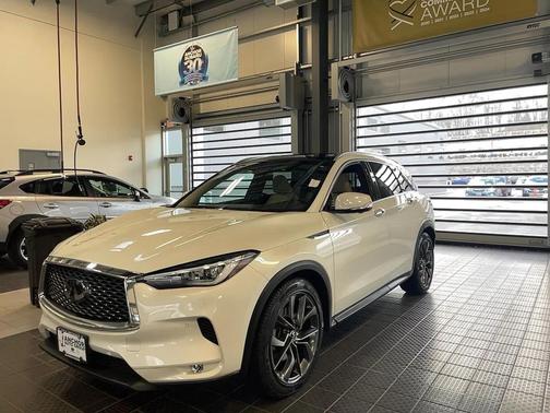 2019 INFINITI QX50 ESSENTIAL