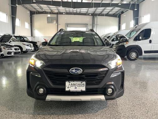 Magnetite Gray Metallic 2023 Subaru Outback Limited