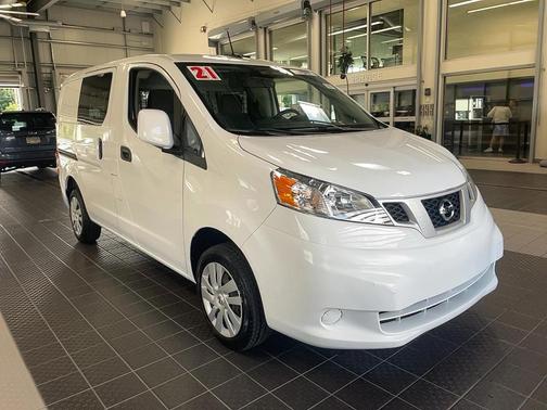 2021 Nissan NV200 SV