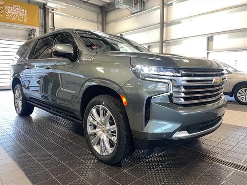 2023 Chevrolet Suburban 4WD High Country