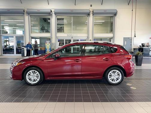 2017 Subaru Impreza 2.0i Premium