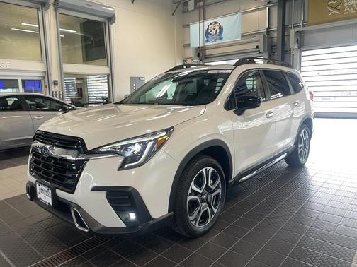 Crystal White Pearl 2025 Subaru Ascent Touring 7-Passenger