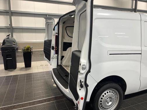 2022 RAM ProMaster City Tradesman