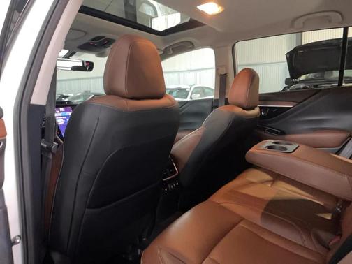 2022 Subaru Outback Touring XT