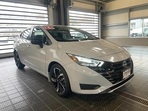 2024 Nissan Versa 1.6 S