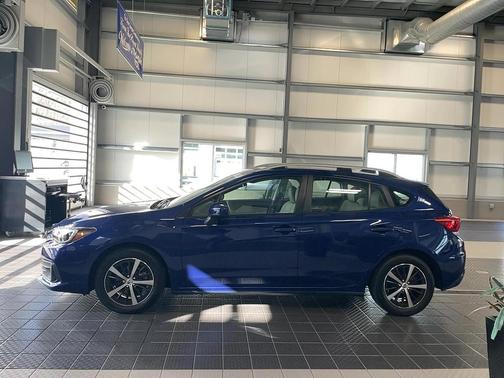 2023 Subaru Impreza Premium