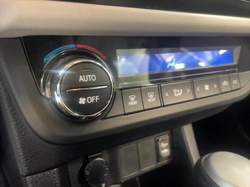 2014 Toyota Corolla LE Plus