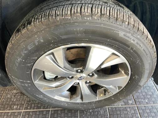 2024 Subaru Ascent Premium 7-Passenger