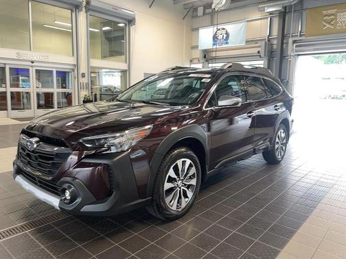 2023 Subaru Outback Touring XT