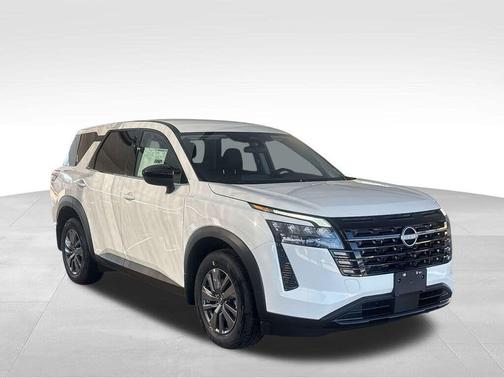 2026 Nissan Pathfinder S