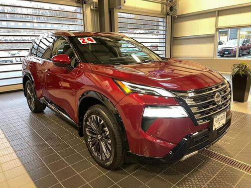 2024 Nissan Rogue Platinum