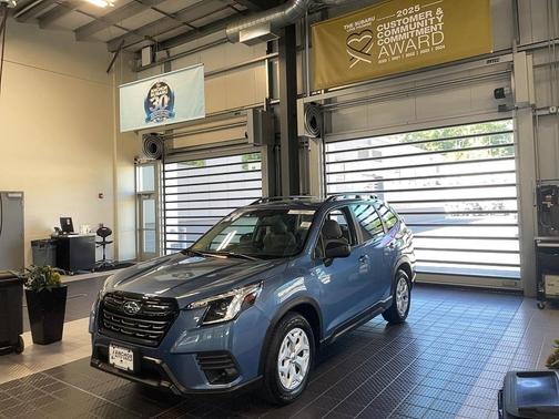 Horizon Blue Pearl 2024 Subaru Forester Base
