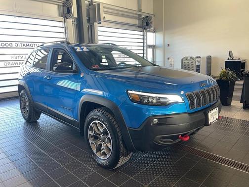 2022 Jeep Cherokee Trailhawk