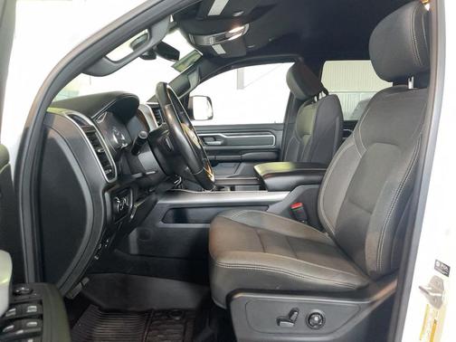Bright White Clearcoat 2021 RAM 1500 Big Horn/Lone Star