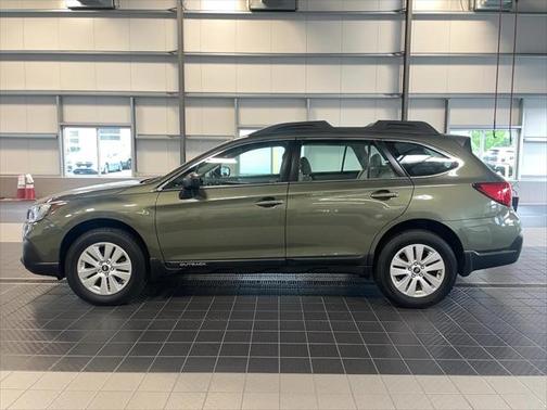 2018 Subaru Outback 2.5i