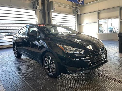 2025 Nissan Versa 1.6 S