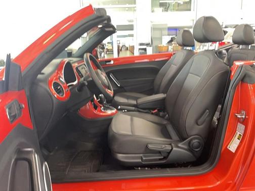2019 Volkswagen Beetle 2.0T S