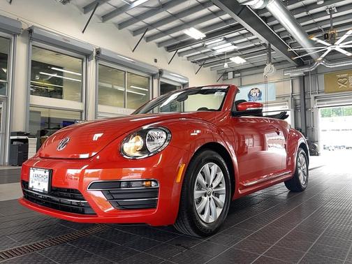 2019 Volkswagen Beetle 2.0T S