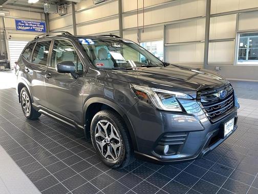 2023 Subaru Forester Premium