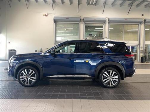 2024 Nissan Pathfinder Platinum 4WD