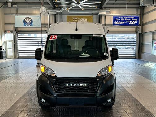 Bright White 2025 RAM ProMaster 3500 High Roof