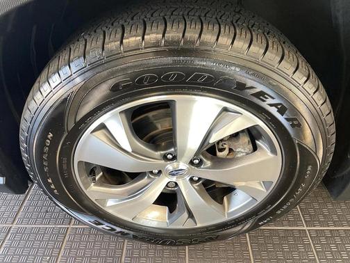 2022 Subaru Ascent Premium 8-Passenger