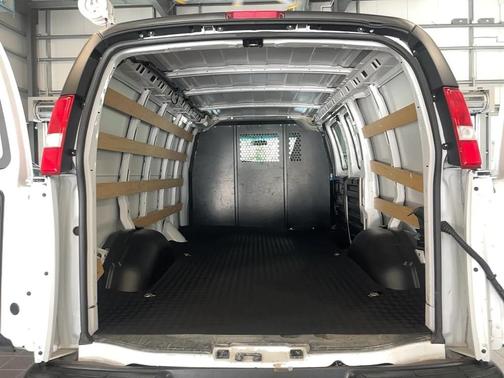 2023 Chevrolet Express 2500 RWD 2500 Regular Wheelbase WT