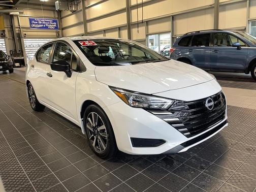 2025 Nissan Versa 1.6 S