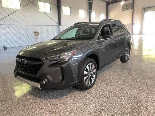Magnetite Gray Metallic 2025 Subaru Outback Limited