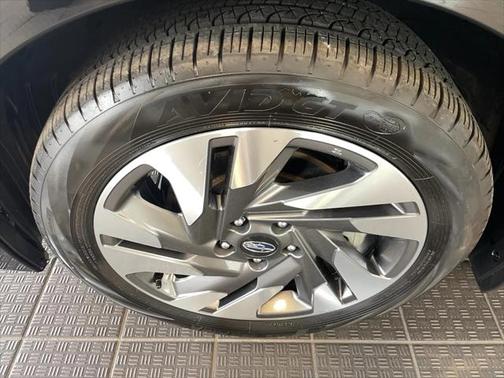 2024 Subaru Legacy Touring XT