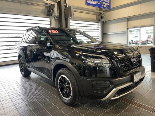 2023 Nissan Pathfinder Rock Creek 4WD