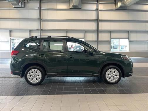 2022 Subaru Forester Base