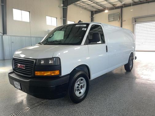 Summit White 2025 GMC Savana 2500 RWD 3500 Extended Wheelbase Work Van