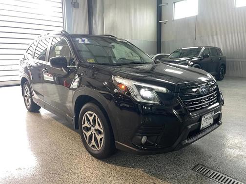 2022 Subaru Forester Premium