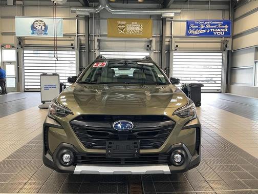 2025 Subaru Outback Limited XT