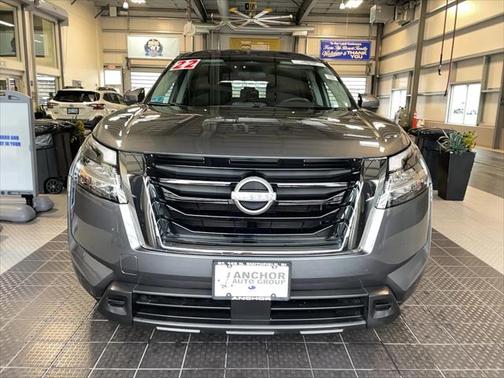 2022 Nissan Pathfinder S 4WD
