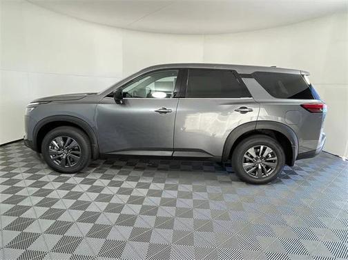 2025 Nissan Pathfinder S 4WD
