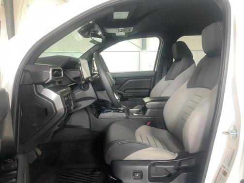 Ice Cap 2024 Toyota Tacoma TRD Sport